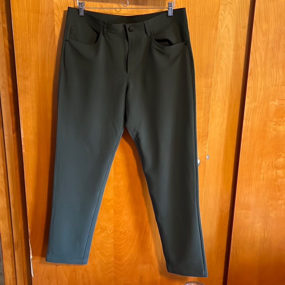 Public Rec Olive Green Pants 33/32